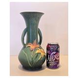 Beautiful Large Signed ROSEVILLE Art Pottery 2-Handled Vase Beautiful Large Signed ROSEVILLE Art Pottery 2-Handled Vase