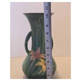 Beautiful Large Signed ROSEVILLE Art Pottery 2-Handled Vase Beautiful Large Signed ROSEVILLE Art Pottery 2-Handled Vase