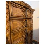 Ornate Dovetailed 6-Drawer Dresser Ornate Dovetailed 6-Drawer Dresser