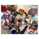 Contents of Table - Vintage Glassware, Collectibles etc #2 Contents of Table - Vintage Glassware, Collectibles etc #2