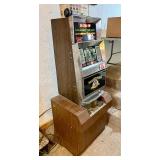 Vintage WHISKEY PETE'S Casino Slot Machine Vintage WHISKEY PETE'S Casino Slot Machine