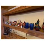 Contents of Shelf - Vintage Collectibles etc Contents of Shelf - Vintage Collectibles etc