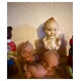 Contents of Shelf - Vintage Collectibles etc Contents of Shelf - Vintage Collectibles etc