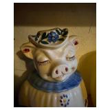 Great Condition vintage SHAWNEE Winnie Pig Cookie Jar Great Condition vintage SHAWNEE Winnie Pig Cookie Jar