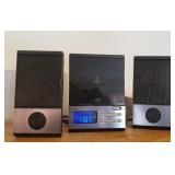 Working CD Player Digital Alarm Clock w/Speakers Working CD Player Digital Alarm Clock w/Speakers