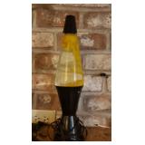 2 Working Lava Lamps 2 Working Lava Lamps