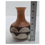 Vintage Native American Clay Vase Vintage Native American Clay Vase