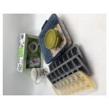 Assorted Kitchen Items