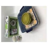 Assorted Kitchen Items