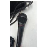 Amplifier and Microphone