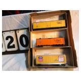 Box of 3 Athearn Rail Cars