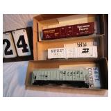 Box of 3 Athearn Rail Cars