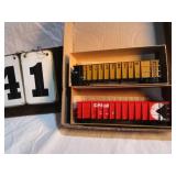 Box of 2 Rhoundhouse Rail Cars