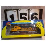 Athearn Santa Fe Engine #3332