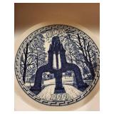 Set of 4 Danish Blue Christmas Collector Plates with Box, 1969-2000