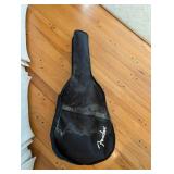 Fender DG-8 NAT Dreadnought Acoustic Guitar with Fender Gig Bag