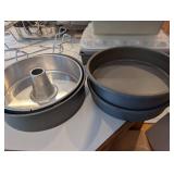 Pottery Barn Bakeware Set - Bundt Pan, Loaf Pan, Cake Pans, Roasting Pan & Racks