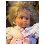 Vintage Cloth Doll Lot in Wooden Bed with Hats & Accessories