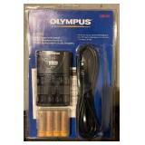 Olympus B-70SU Battery Charger with 4x Ni-MH 2100mAh AA Batteries