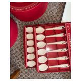 Williams-Sonoma Snowman Decorative Dishes - 12-Piece Mugs, Bowls, Spoons & Tray