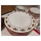 Porsgrund Hjerte: Hearts and Pines Dinnerware Set