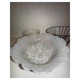 Frosted Ribbed Glass Bowl & Embossed Oval Glass Bowl & Wire Mesh Basket