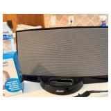 Bose iPod Speaker Dock with Bluetooth Adapter