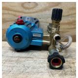 CAT Pressure Washer Pump Assembly, 4200 PSI, 3.5 GPM, Direct Drive, Gas #A157127 Msrp $749.99