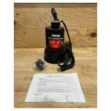 Ironton Submersible Water Pump, 1268 GPH, 1/8 HP, 1in. Port