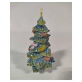 Lladro 'Christmas Tree' from the Santa's Workshop Collection Lladro 'Christmas Tree' from the Santa's Workshop Collection