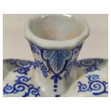 *Rare* Delft Blue & White Tulip Vase *Rare* Delft Blue & White Tulip Vase