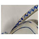 *Rare* Delft Blue & White Tulip Vase *Rare* Delft Blue & White Tulip Vase