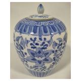 Blue & White Large Decorative Jars Blue & White Large Decorative Jars