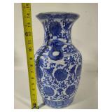 Blue & White Large Porcelain Vase Blue & White Large Porcelain Vase