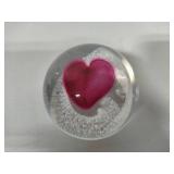 Signed 'Caithness Sweetheart' Art Glass Paperweight Signed 'Caithness Sweetheart' Art Glass Paperweight