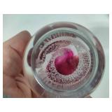 Signed 'Caithness Sweetheart' Art Glass Paperweight Signed 'Caithness Sweetheart' Art Glass Paperweight
