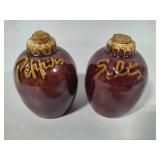 Hull Salt & Pepper Shakers Hull Salt & Pepper Shakers