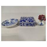 Blue & White Soap Dish, Trinket Box & Small Vase Blue & White Soap Dish, Trinket Box & Small Vase