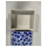Blue & White Soap Dish, Trinket Box & Small Vase Blue & White Soap Dish, Trinket Box & Small Vase