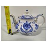 Villeroy & Boch Porcelain Teapot Villeroy & Boch Porcelain Teapot