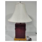 Vintage Chinoiserie=Style Table Lamp w/Shade Vintage Chinoiserie=Style Table Lamp w/Shade
