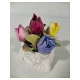 Aynsley England Hand Painted Bone China Tulip Bouquet Aynsley England Hand Painted Bone China Tulip Bouquet