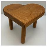 Misc. Primitive Collectibles Including Mother Hubbard Graham Or Whole Wheat Container And More Misc. Primitive Collectibles Including Mother Hubbard Graham Or Whole Wheat Container And More