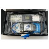 Vintage Team Caliber Owners Series 1:24 Scale Die Cast Replica Limited Edition 2001 Mark Martin #6 VIAGRA Ford Taurus (New Old Stock) With COA Vintage Team Caliber Owners Series 1:24 Scale Die Cast Replica Limited Edition 2001 Mark Martin #6 VIAGRA Ford Taurus (New Old Stock) With COA