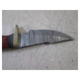 (FS) 5.75' Damascus Blade Knife wit... (FS) 5.75' Damascus Blade Knife wit...