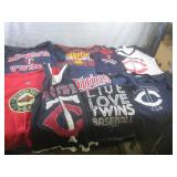(EW3) Assorted Minnesota Sports Tea... (EW3) Assorted Minnesota Sports Tea...
