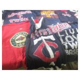 (EW3) Assorted Minnesota Sports Tea... (EW3) Assorted Minnesota Sports Tea...