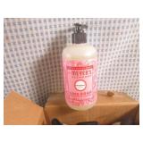 (EC1) 6 Pump Bottles of Peppermint ... (EC1) 6 Pump Bottles of Peppermint ...