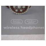(CSB) 2 Sets of Wireless Headphones... (CSB) 2 Sets of Wireless Headphones...