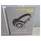 (CS) 2 Sets of Wireless Headphones... (CS) 2 Sets of Wireless Headphones...